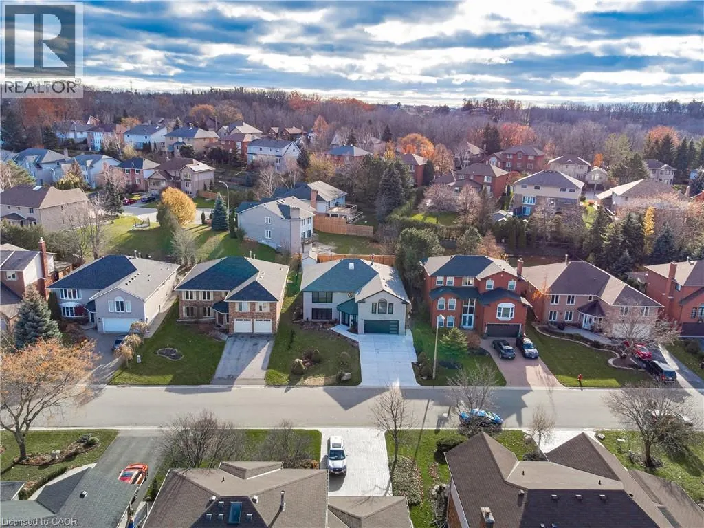 175 BLUEBELL Crescent