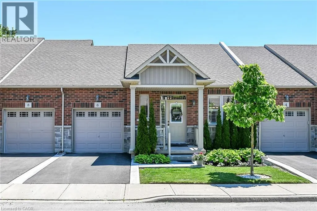 6 GADDYE Lane