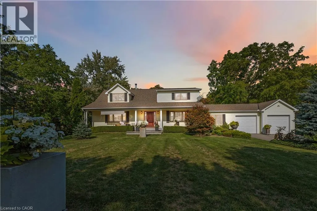 493 RIDGE Road E
