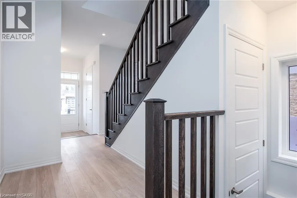 112 FORESTWALK Street