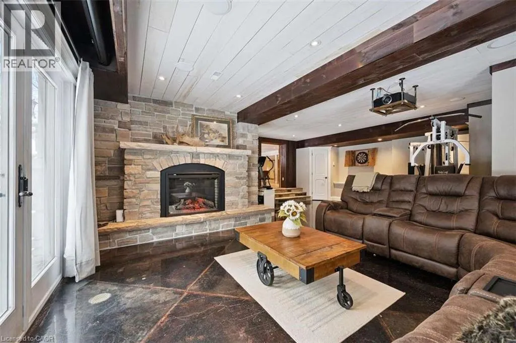 3314 SANDHILLS Road