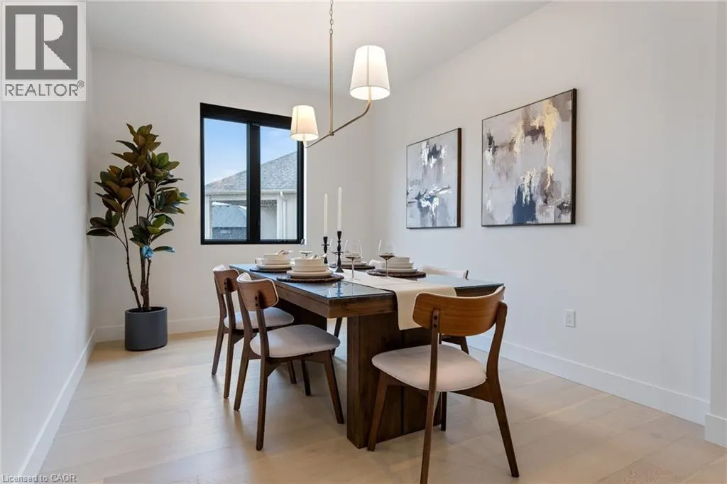 12 MACNEIL Court