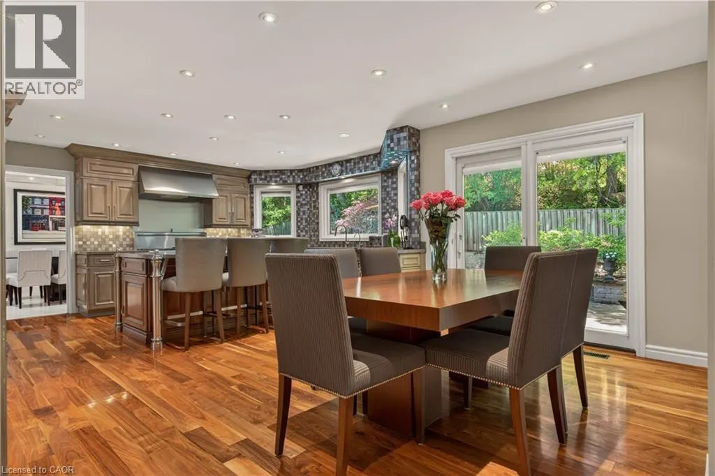 23 LANTERN Lane