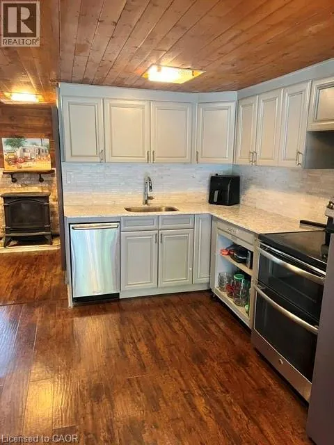 1085 CONCESSION 10 Road W Unit# 33 #33