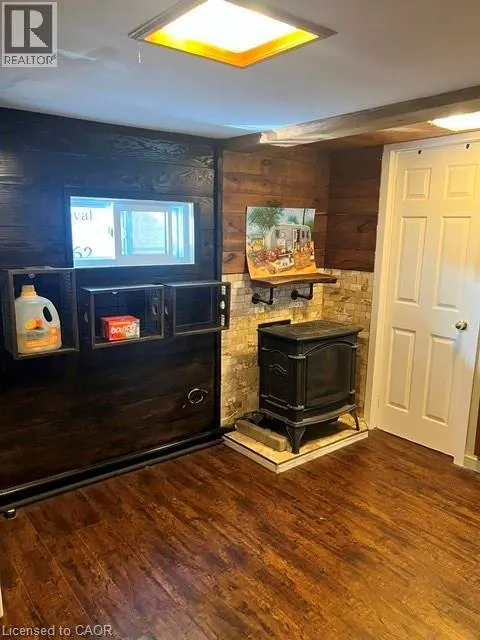 1085 CONCESSION 10 Road W Unit# 33 #33