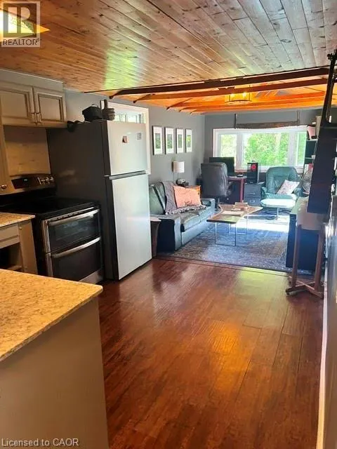 1085 CONCESSION 10 Road W Unit# 33 #33