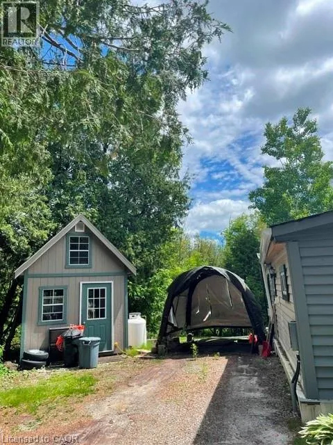 1085 CONCESSION 10 Road W Unit# 33 #33