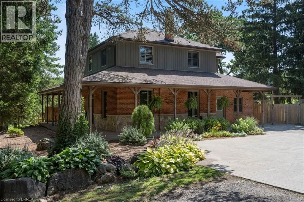 182 GOVERNORS Road E