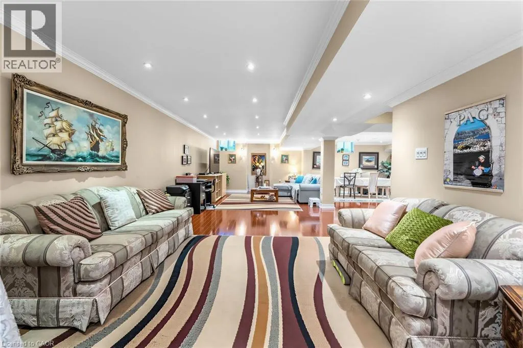1098 HEPBURN Road