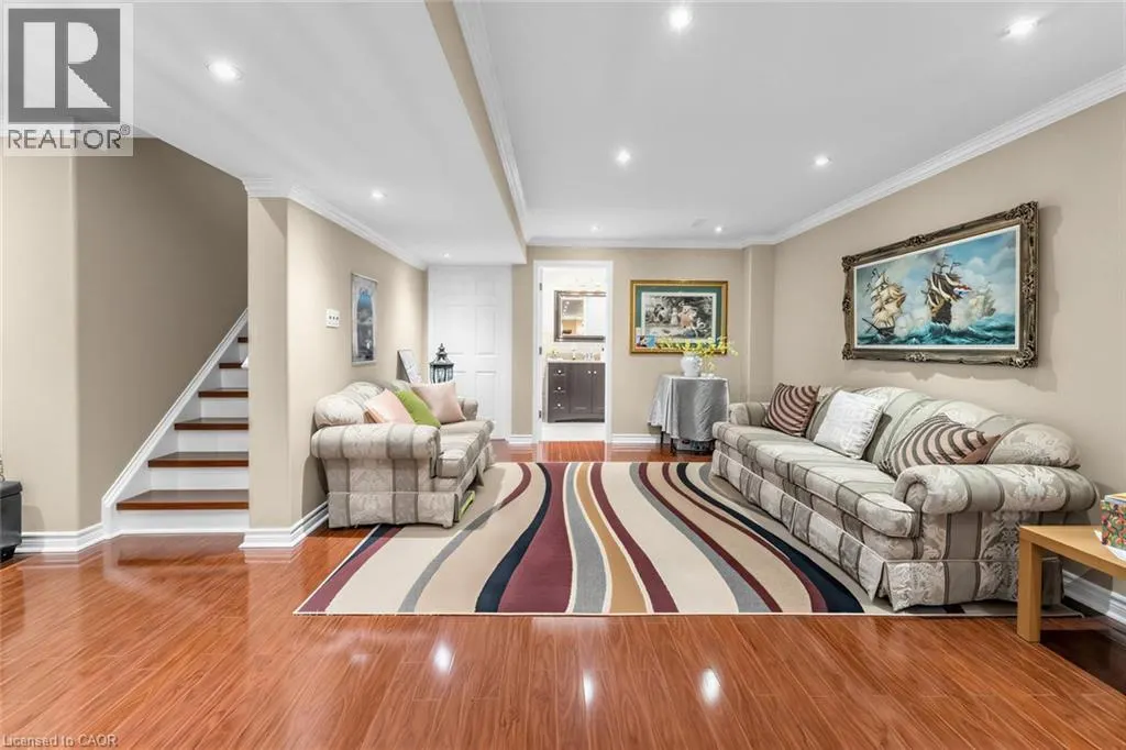 1098 HEPBURN Road