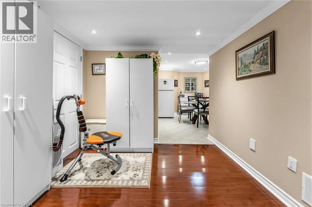 1098 HEPBURN Road