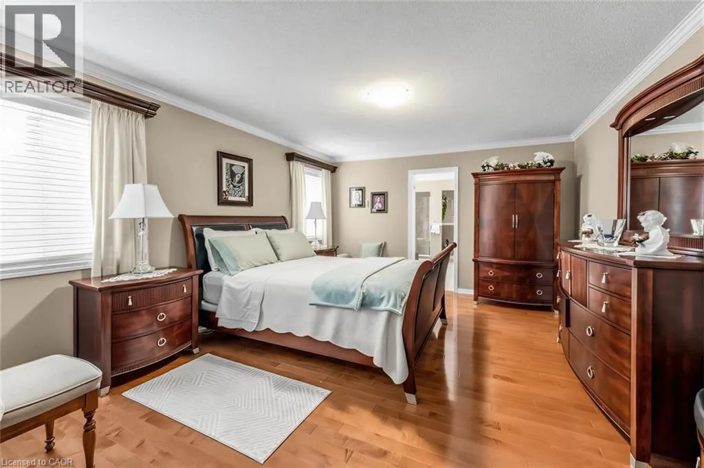 1098 HEPBURN Road