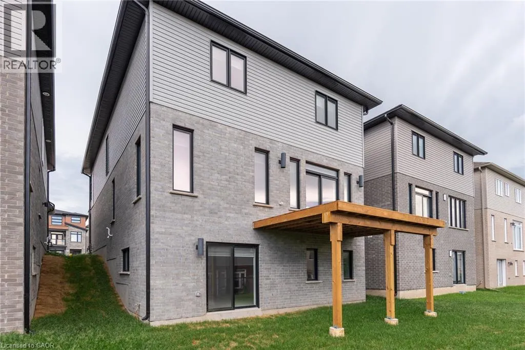 350 CANADA PLUM Street