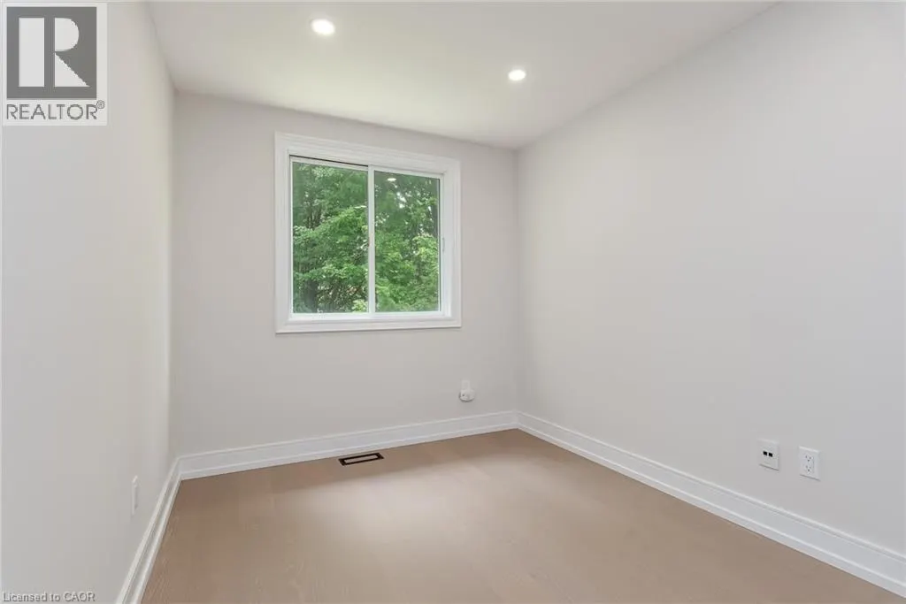 629 SETTLERSFIELD Court Unit# B #B