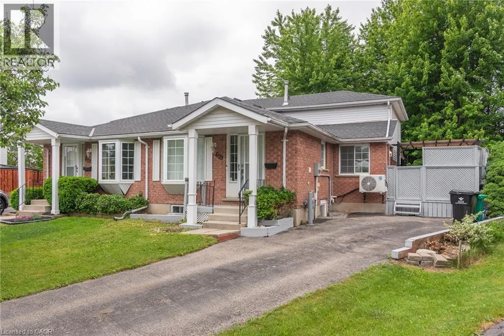 629 SETTLERSFIELD Court Unit# B #B
