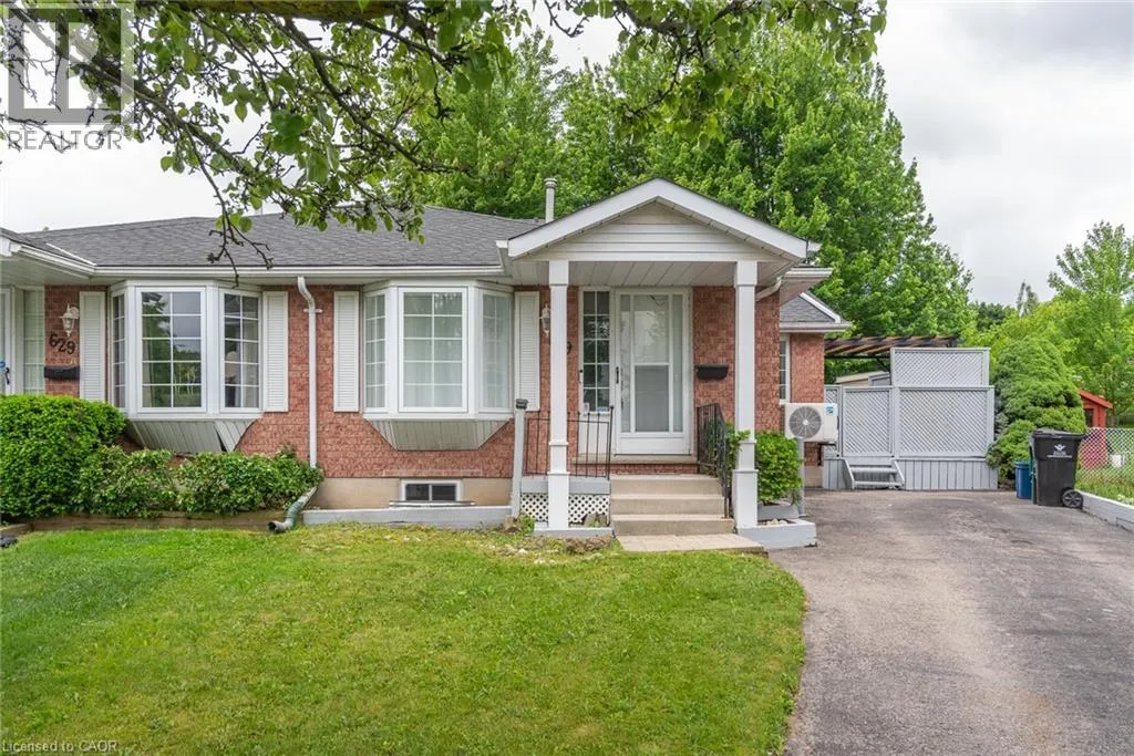 629 SETTLERSFIELD Court Unit# B #B
