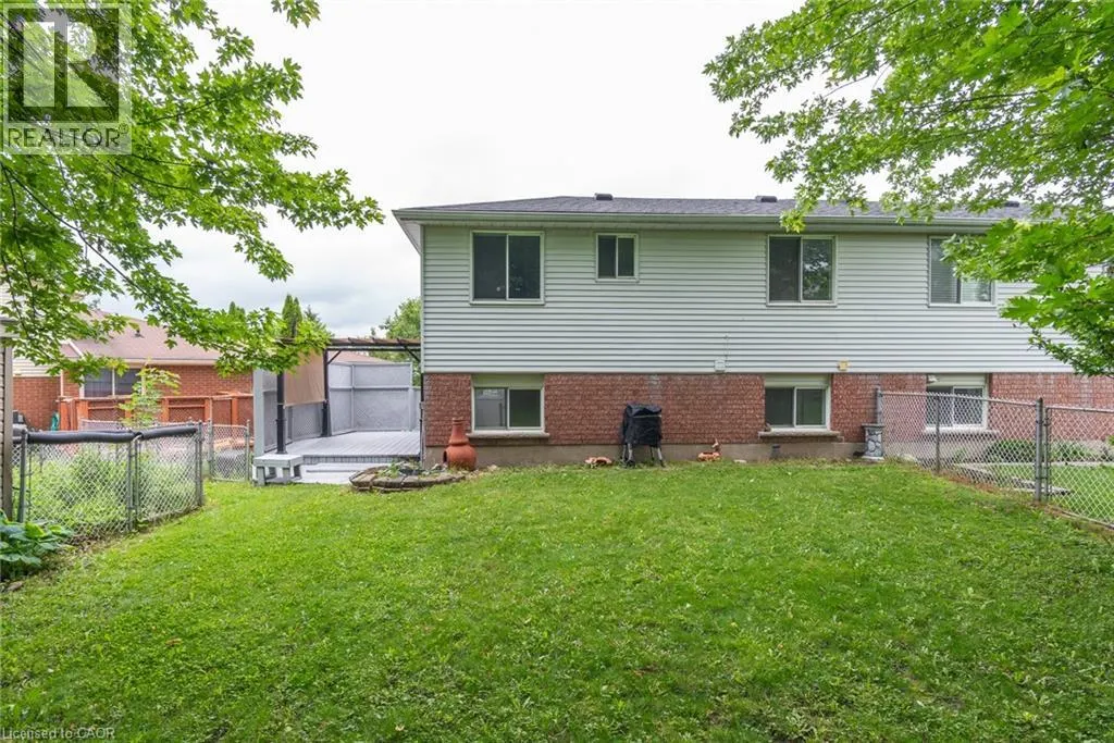 629 SETTLERSFIELD Court Unit# B #B