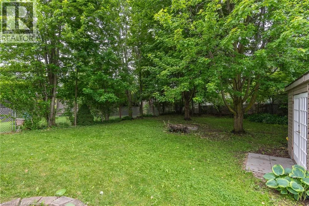 629 SETTLERSFIELD Court Unit# B #B