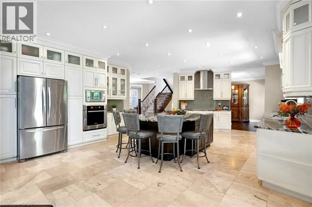 258 EDGEWATER Crescent Unit# 8 #8