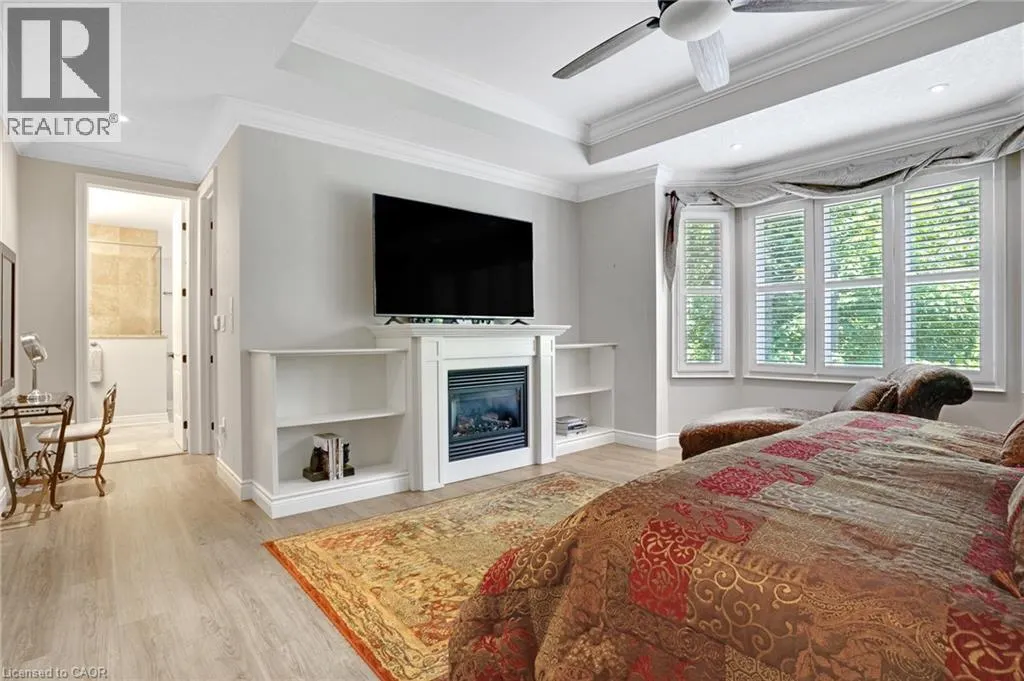 258 EDGEWATER Crescent Unit# 8 #8