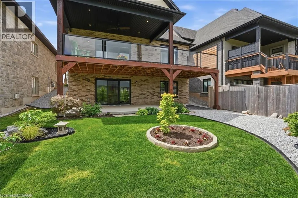 59 SWAN Avenue