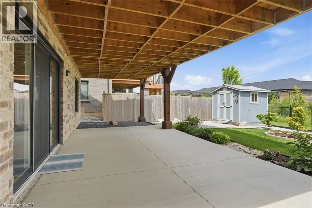 59 SWAN Avenue