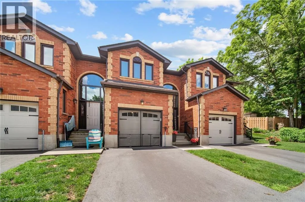 54 ARGYLE Street S Unit# 4 #4