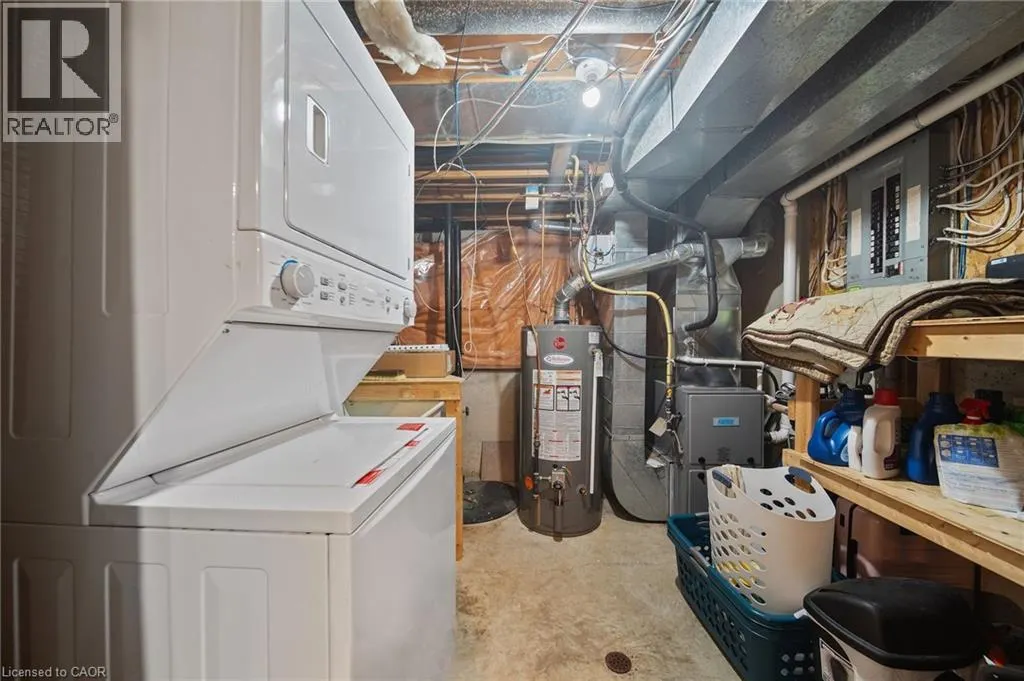 54 ARGYLE Street S Unit# 4 #4