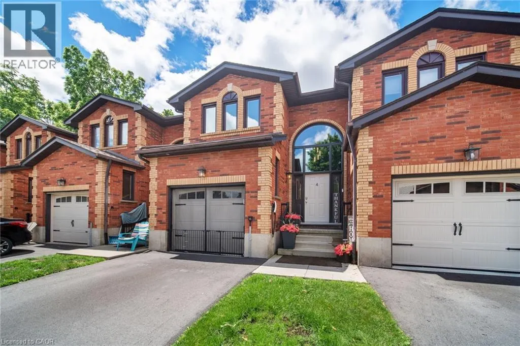 54 ARGYLE Street S Unit# 4 #4