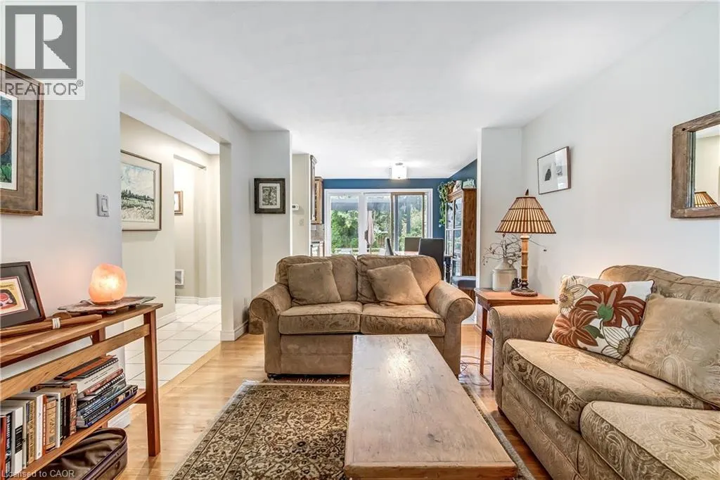 6 RICHARDSON Drive Unit# 30 #30