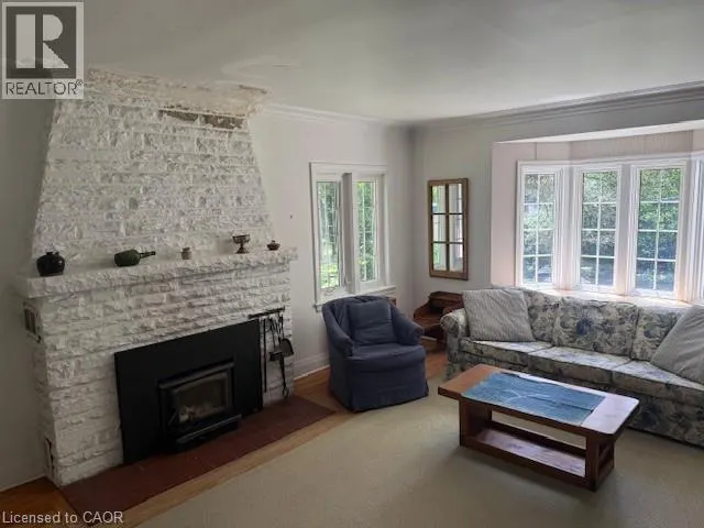 311 GOLF LINKS Road