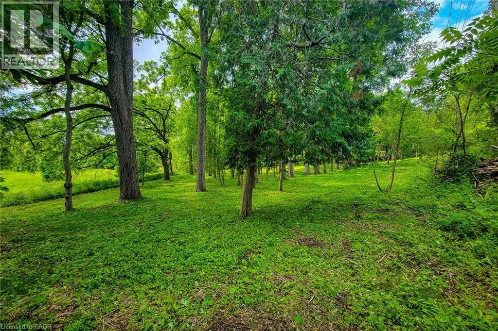 311 GOLF LINKS Road