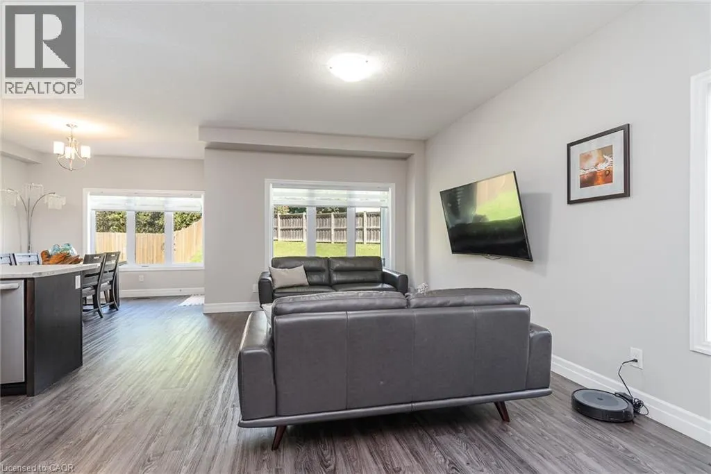 51 CRAB APPLE Court