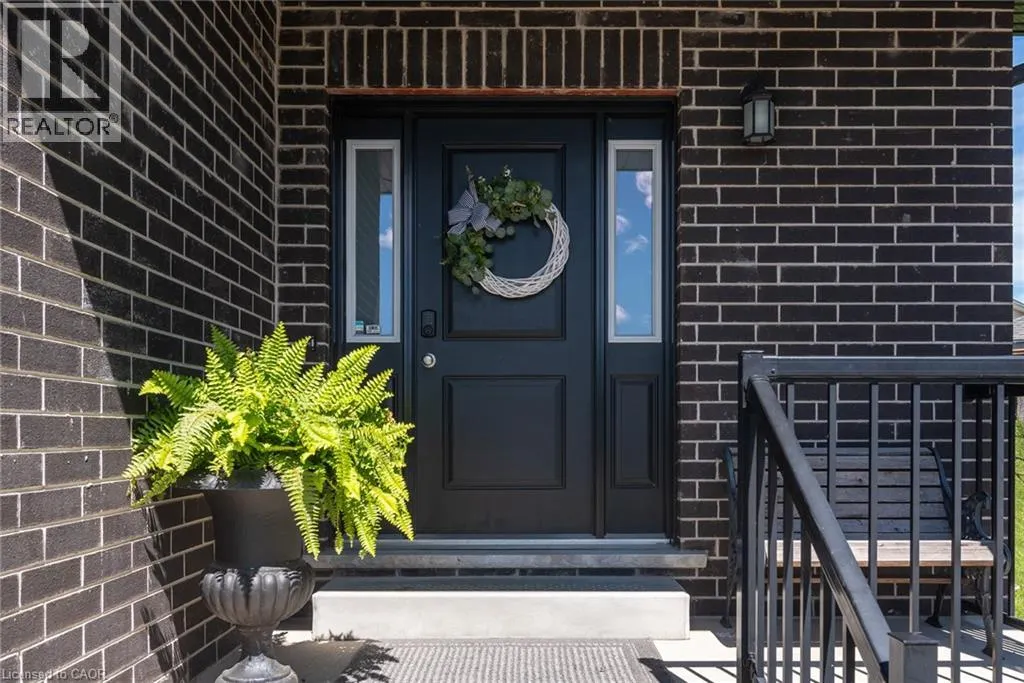 51 CRAB APPLE Court