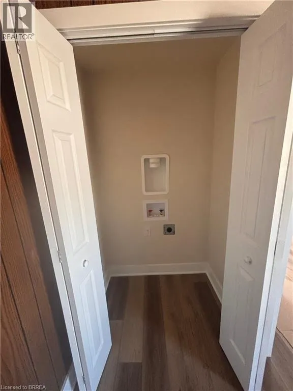 130 KING Street Unit# UPPER #UPPER
