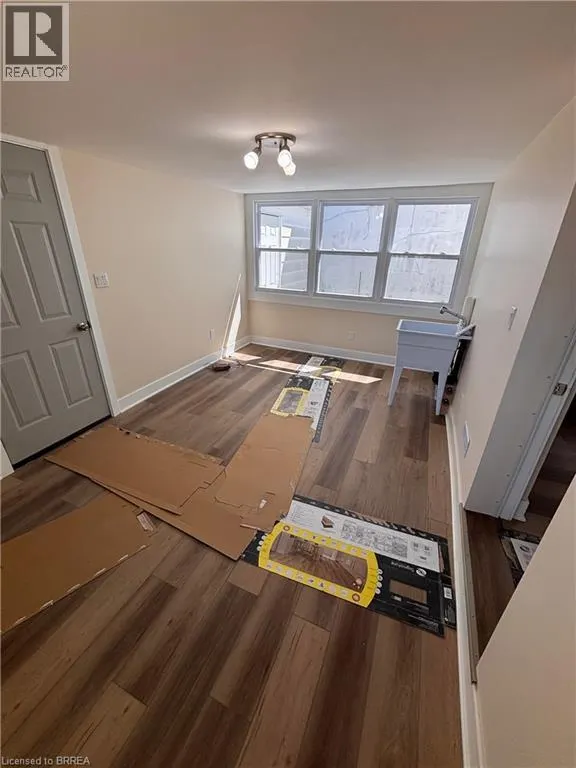 130 KING Street Unit# UPPER #UPPER