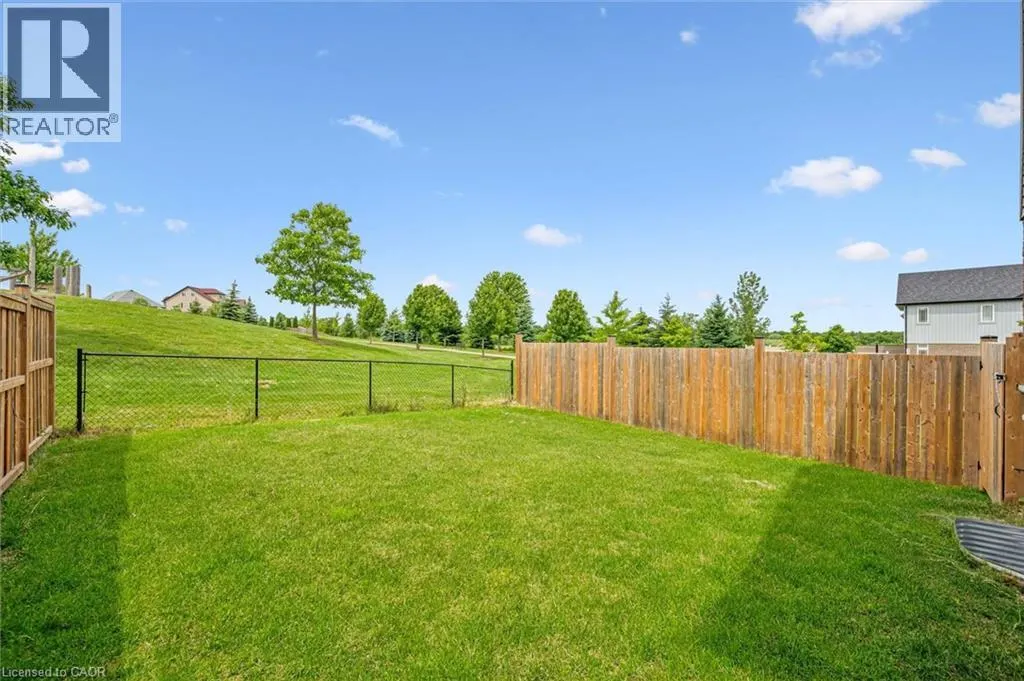 153 RIVERTRAIL Avenue