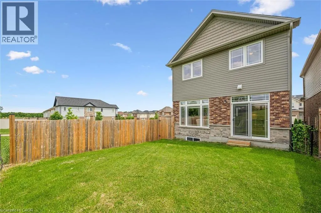 153 RIVERTRAIL Avenue