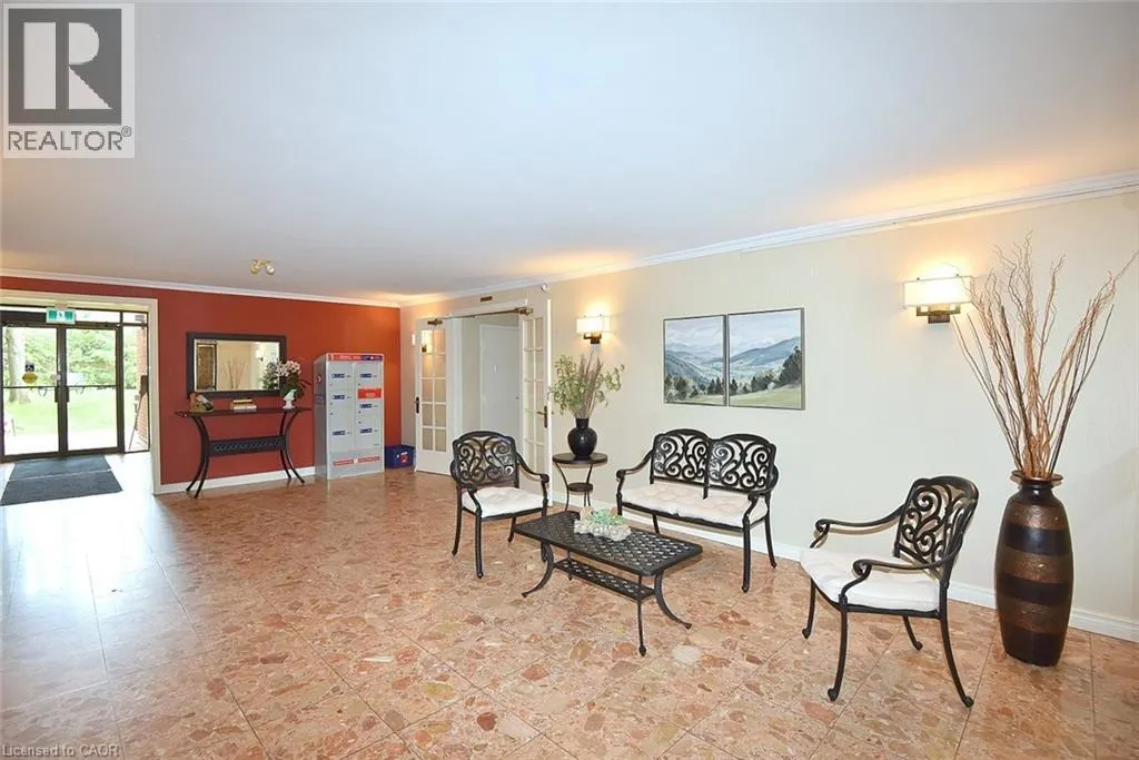150 WILSON Street W Unit# 303 #303