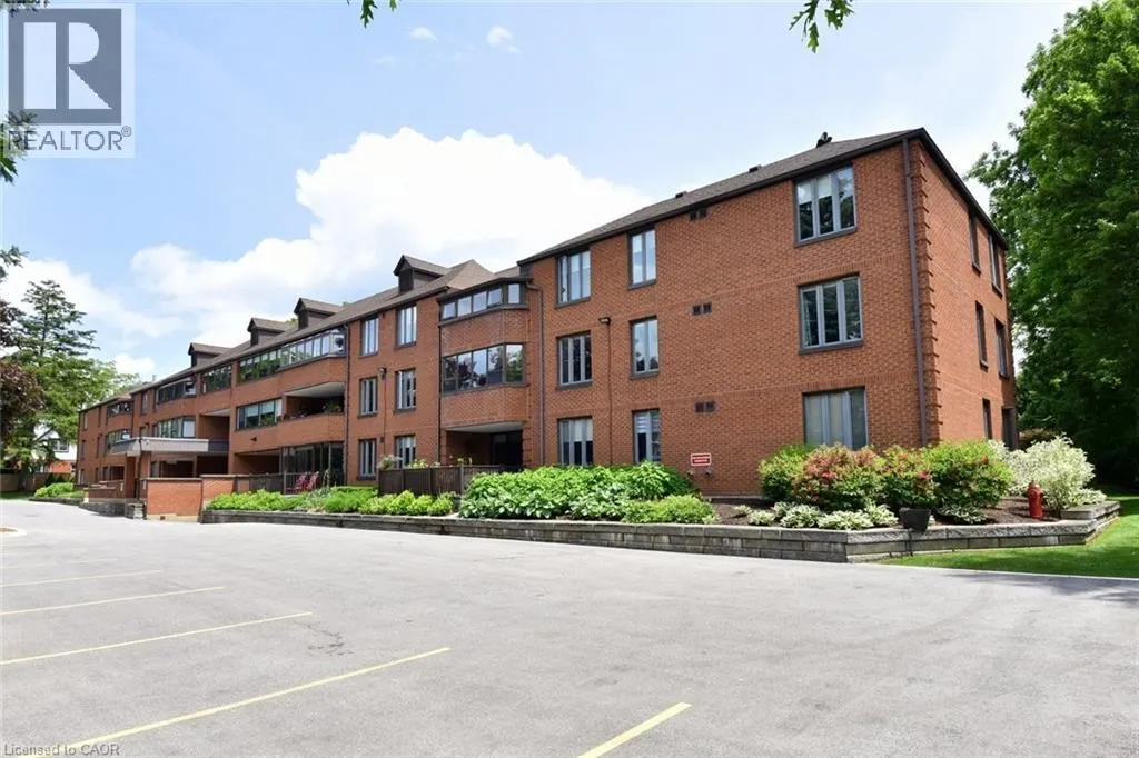 150 WILSON Street W Unit# 303 #303