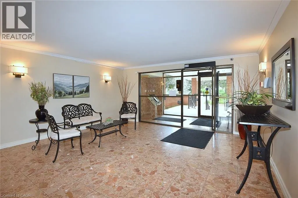 150 WILSON Street W Unit# 303 #303