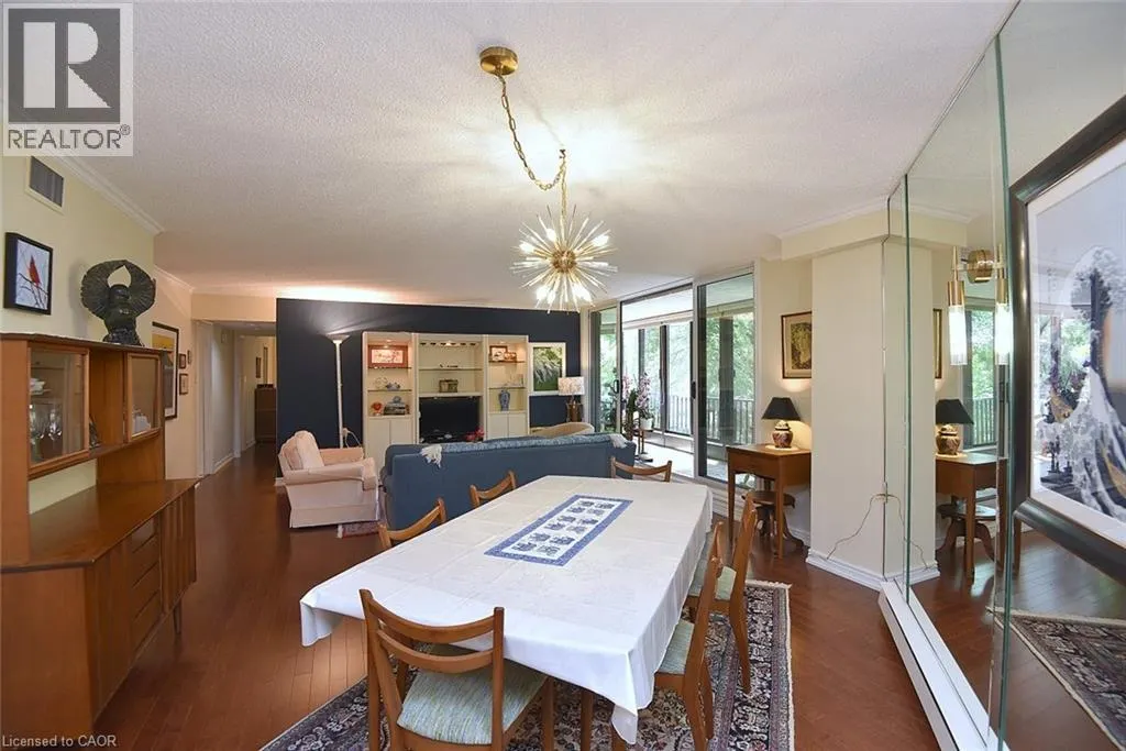 150 WILSON Street W Unit# 303 #303