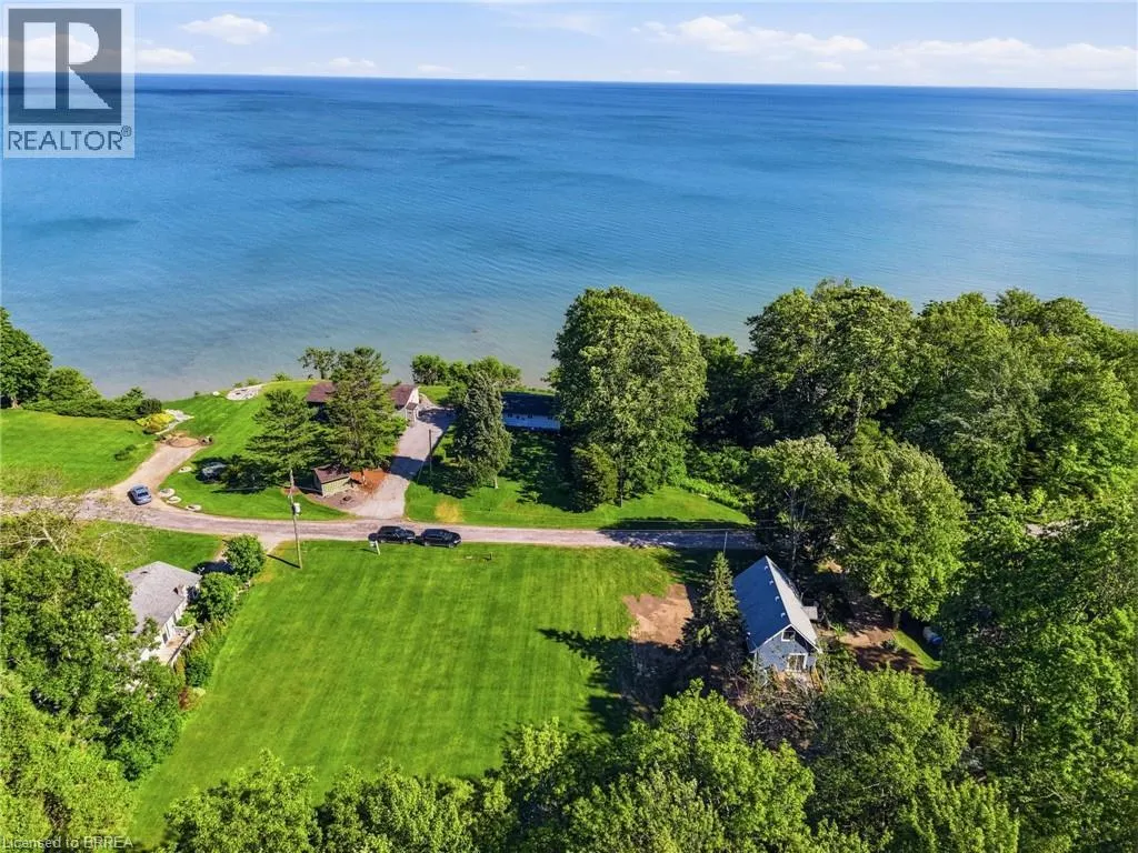 525 AVALON Lane