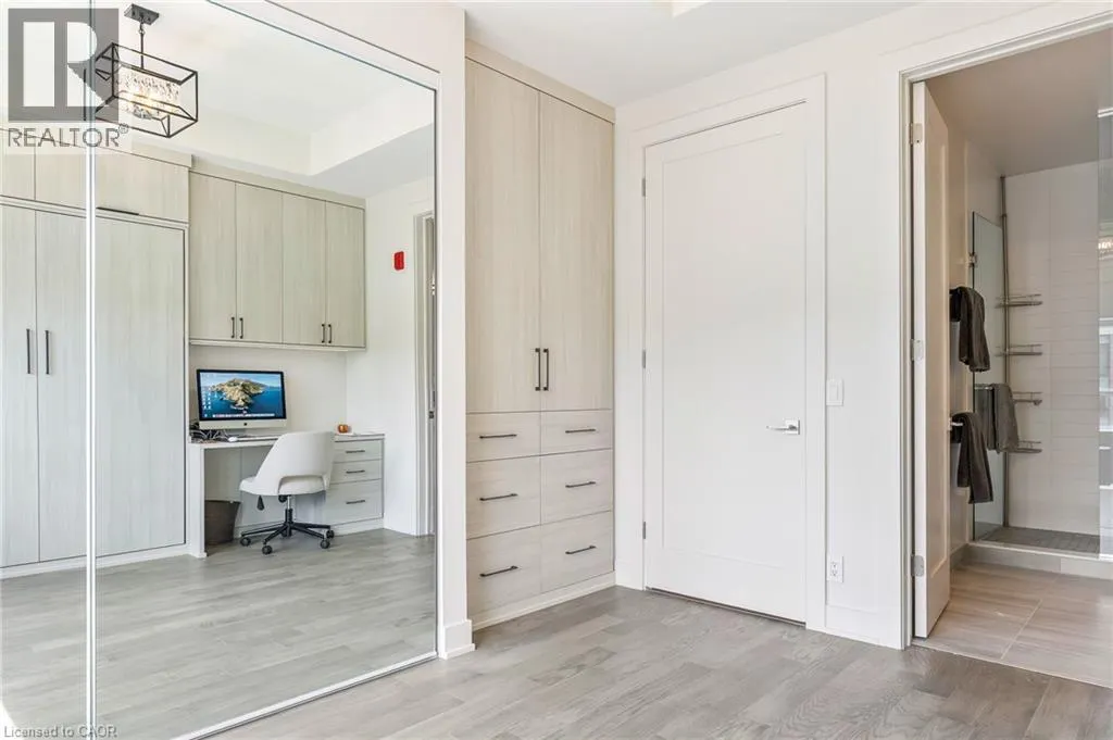 123 MAURICE Drive Unit# 303 #303