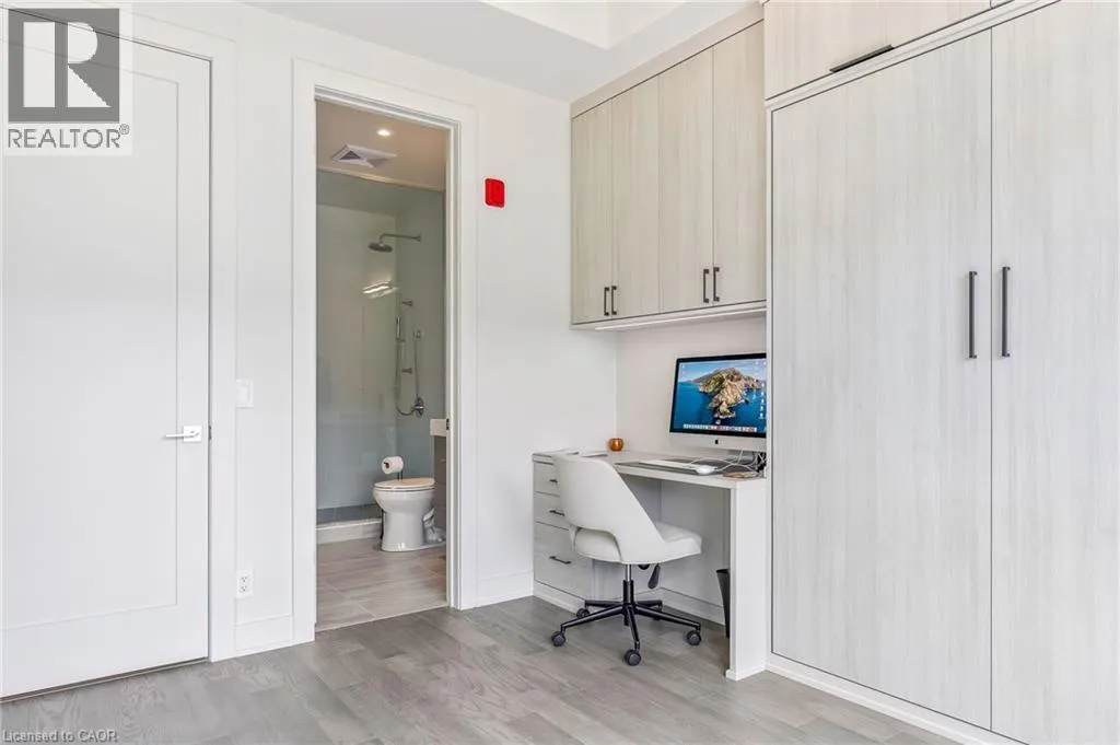 123 MAURICE Drive Unit# 303 #303