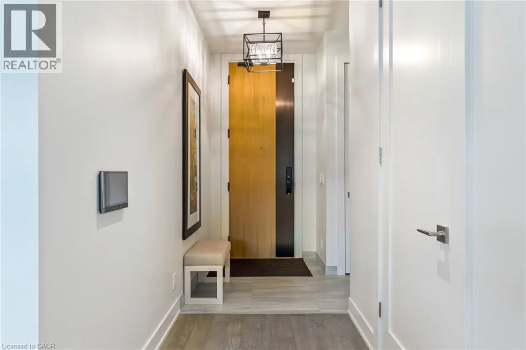 123 MAURICE Drive Unit# 303 #303