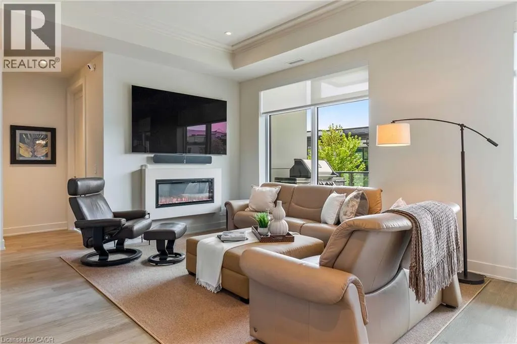 123 MAURICE Drive Unit# 303 #303