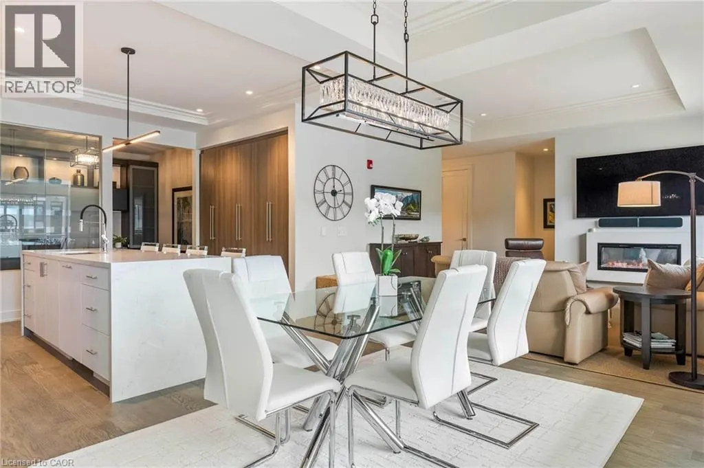 123 MAURICE Drive Unit# 303 #303