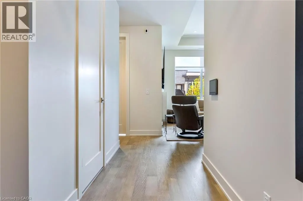 123 MAURICE Drive Unit# 303 #303