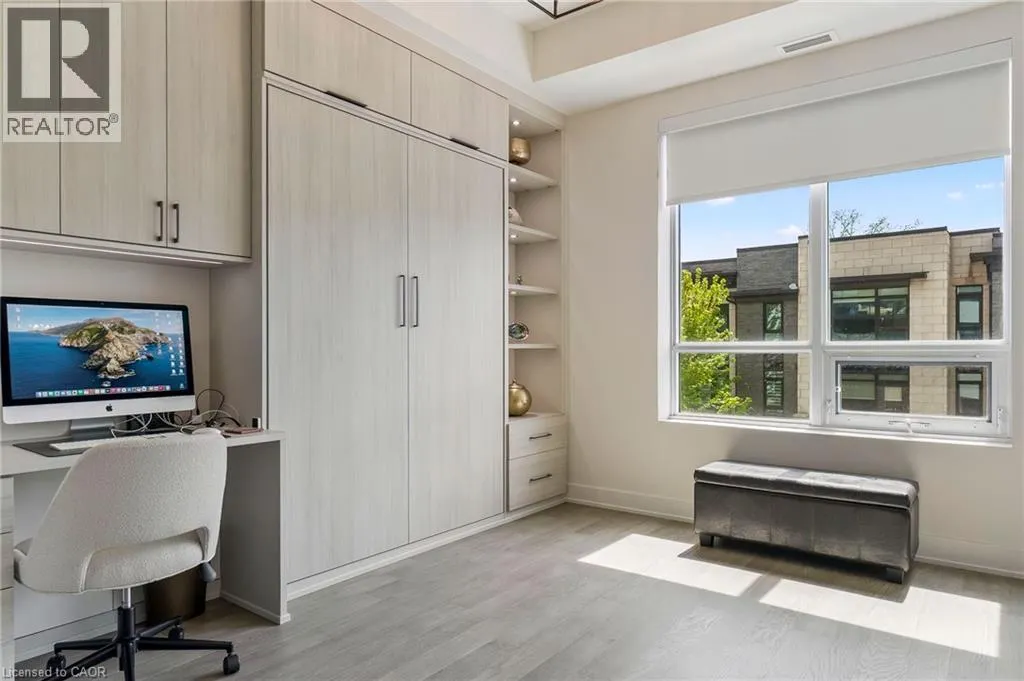 123 MAURICE Drive Unit# 303 #303